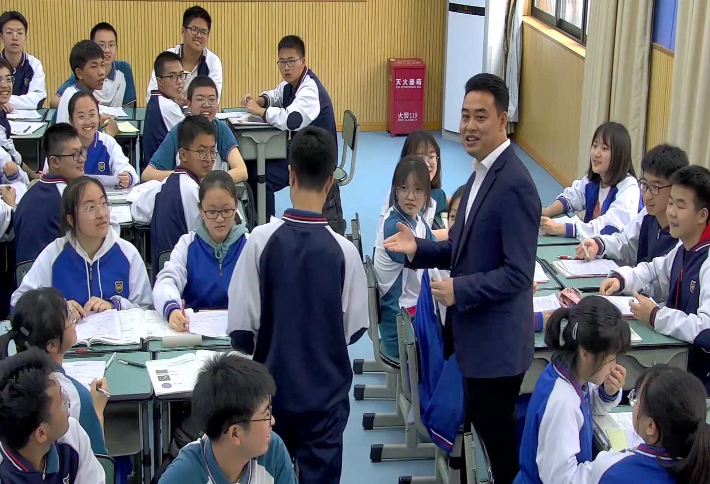 16-物理林兴平.jpg