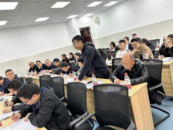 听课3.jpg